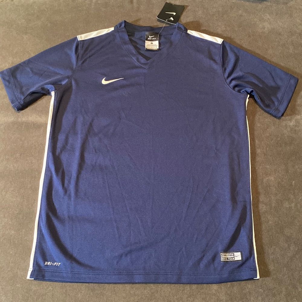 Boy’s Nike Blue T-Shirt Dri-Fit Size Youth Large NWT